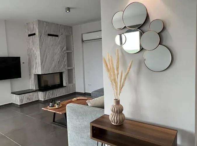 Koroni Luxury Maisonette